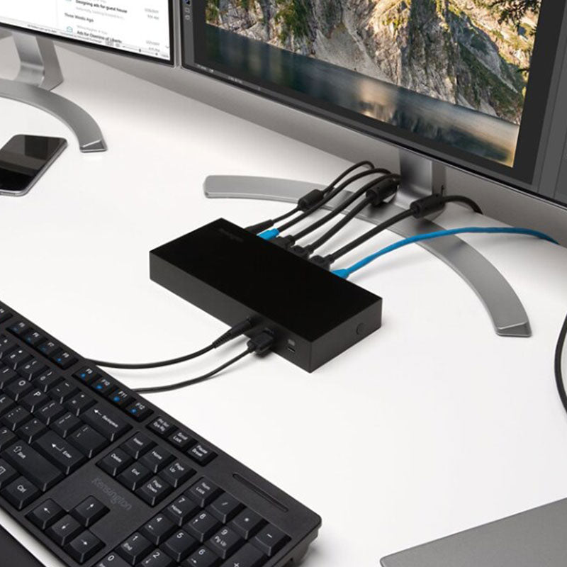 USB-C Universal Docking Station